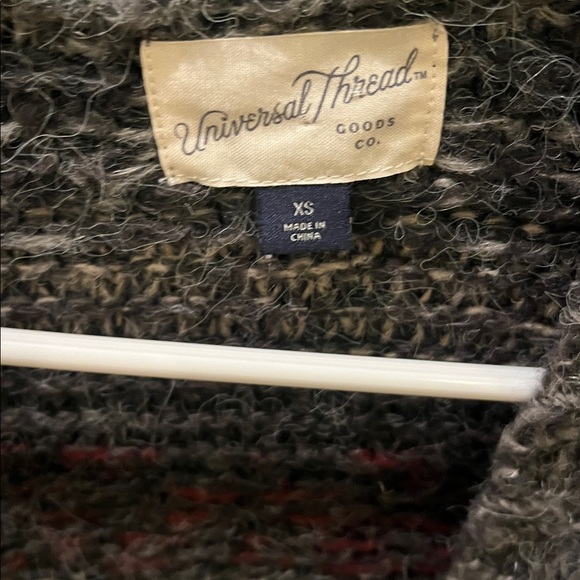 Universal Thread Gray and Black Patterned Cardigan - Picture 2 of 3